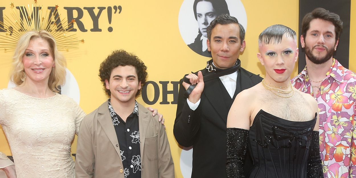 Photos: Company of OH, MARY! Hits The Red Carpet On Opening Night Photos