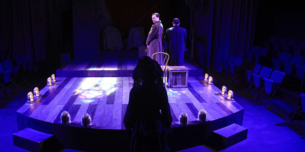 Photos: THE WOMAN IN BLACK at Main Street Theater Photos