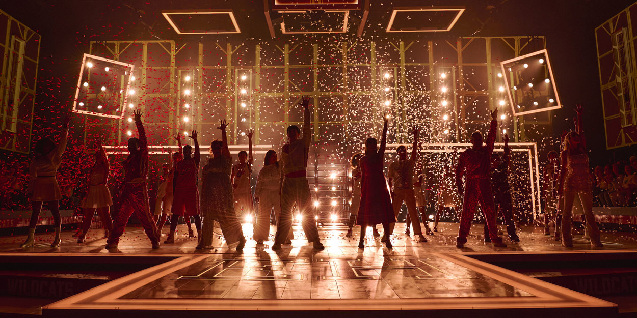 Photos/Video: KayCee Stroh, Jason Donovan, and More in HIGH SCHOOL MUSICAL Video