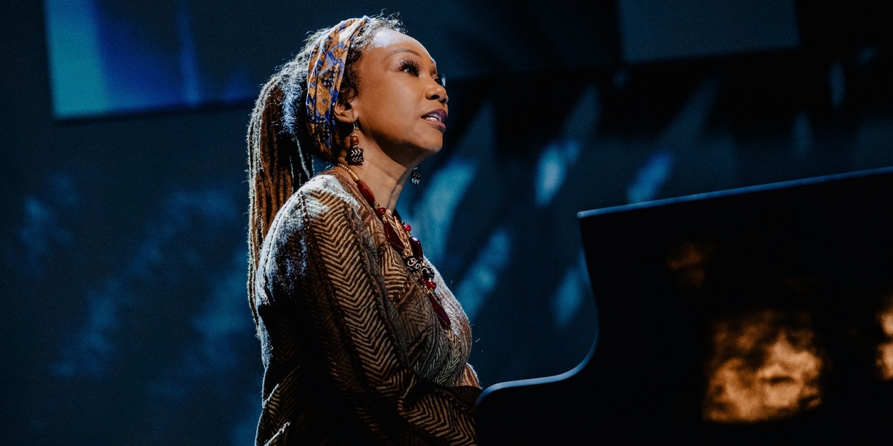 Photos: Yolanda Adams as 'Miss Liza Jane' in HELL’S KITCHEN Photo