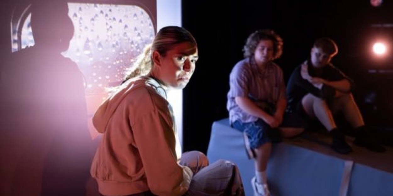 Review: 8 HOURS THERE AND BACK, Unity Theatre  Image