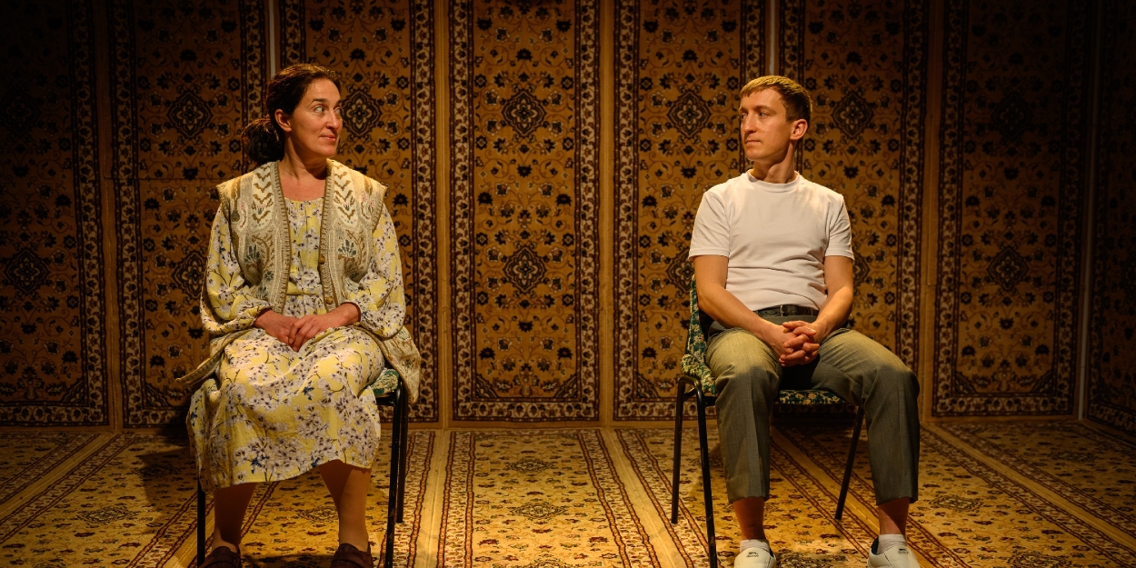 Review: A WOMAN WALKS INTO A BANK, Theatre503