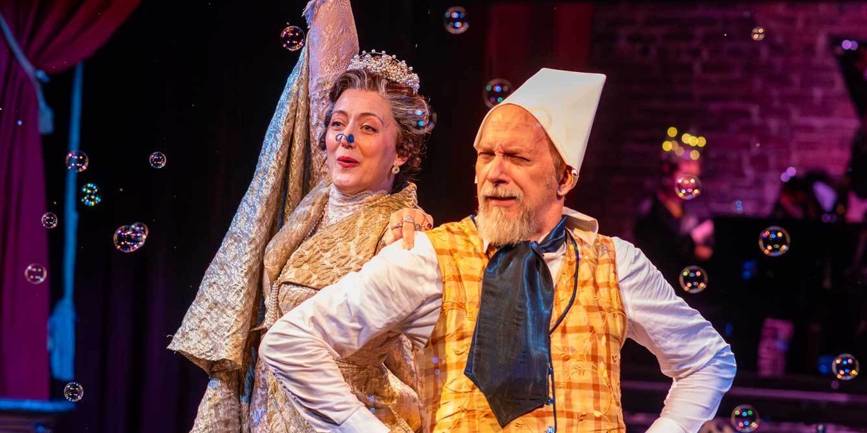 Review: DINNER FOR ONE at Jungle Theatre