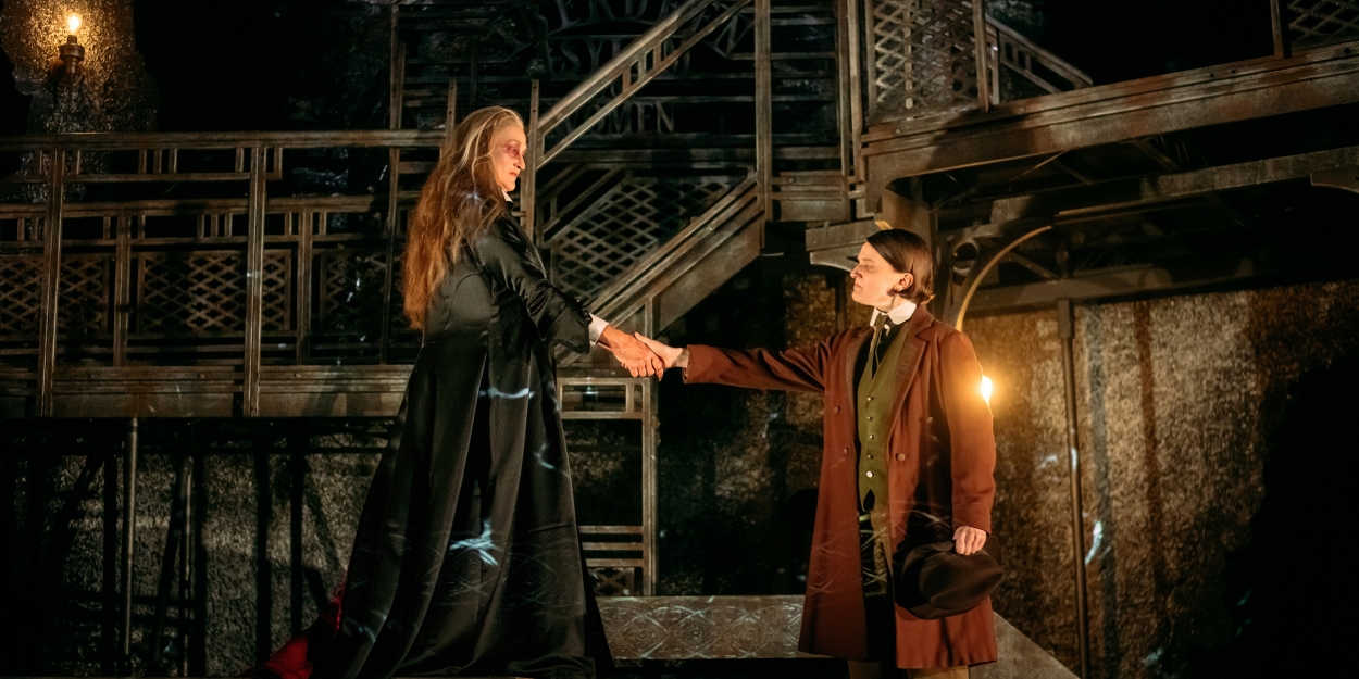 Review: DRACULA: MINA'S RECKONING, Theatre Royal, Glasgow