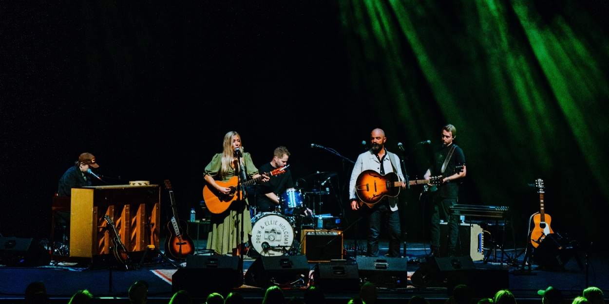 Review: DREW AND ELLIE HOLCOMB: MEMORY BANK TOUR at Lincoln Theatre Photo