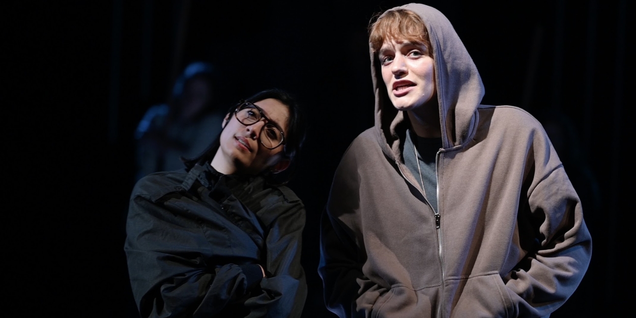 Review: HAMLET at Avant Bard Theatre Photo