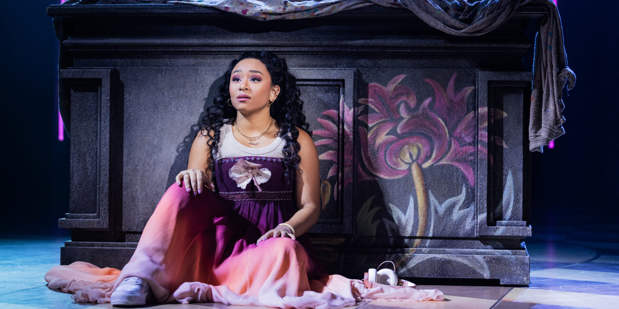 Review: &JULIET REWRITES THE NARRATIVE at STRAZ CENTER