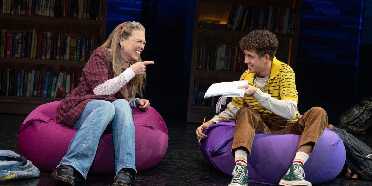 Review: KIMBERLY AKIMBO at Curran Theatre Photo