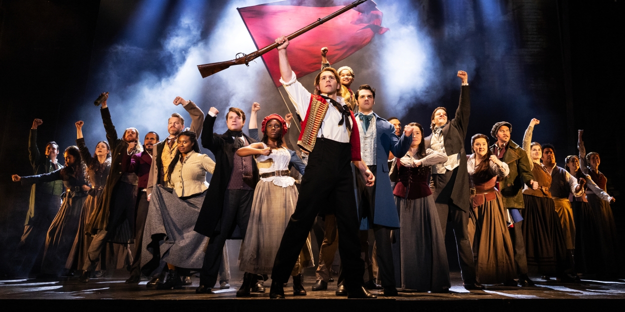 Review: LES MISERABLES at the Princess of Wales Theatre Photo