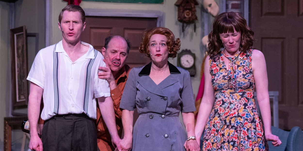 Review: MOON OVER BUFFALO at Candlelight Music Theatre