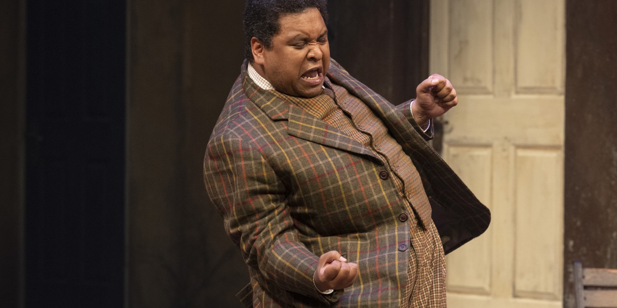 Review: ONE MAN, TWO GUVNORS at Shaw Festival  Image