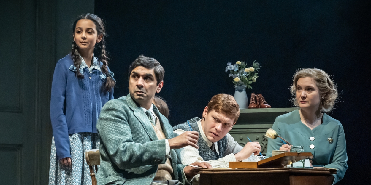 Review Roundup: DEAR OCTOPUS at The National Theatre 