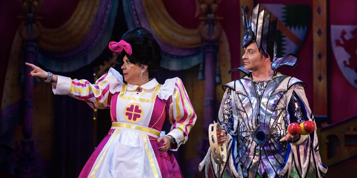 Review: SNOW WHITE AND THE SEVEN DWARFS, King's Theatre, Glasgow 