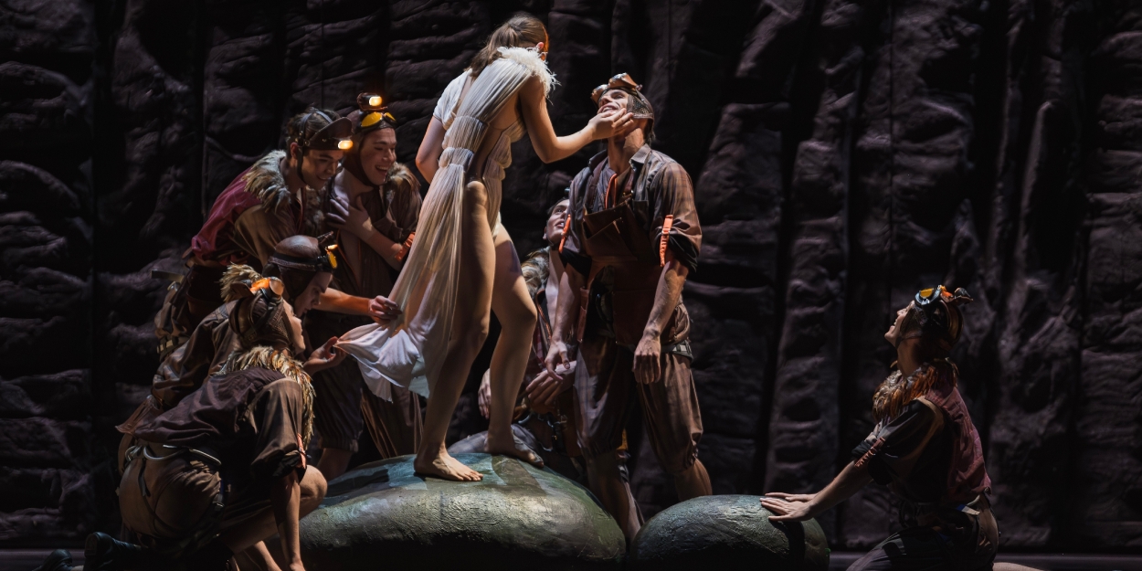 Review: The Royal Winnipeg Ballet's Presentation of SNOW WHITE at the National Arts Centre Photo