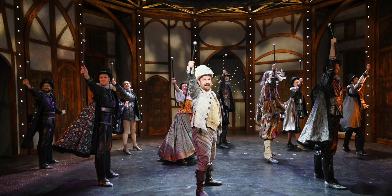 Review: SOMETHING ROTTEN! at English Theatre, Frankfurt