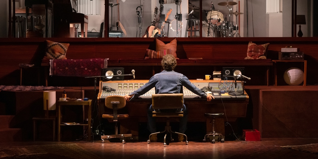 Review: STEREOPHONIC at National Theatre