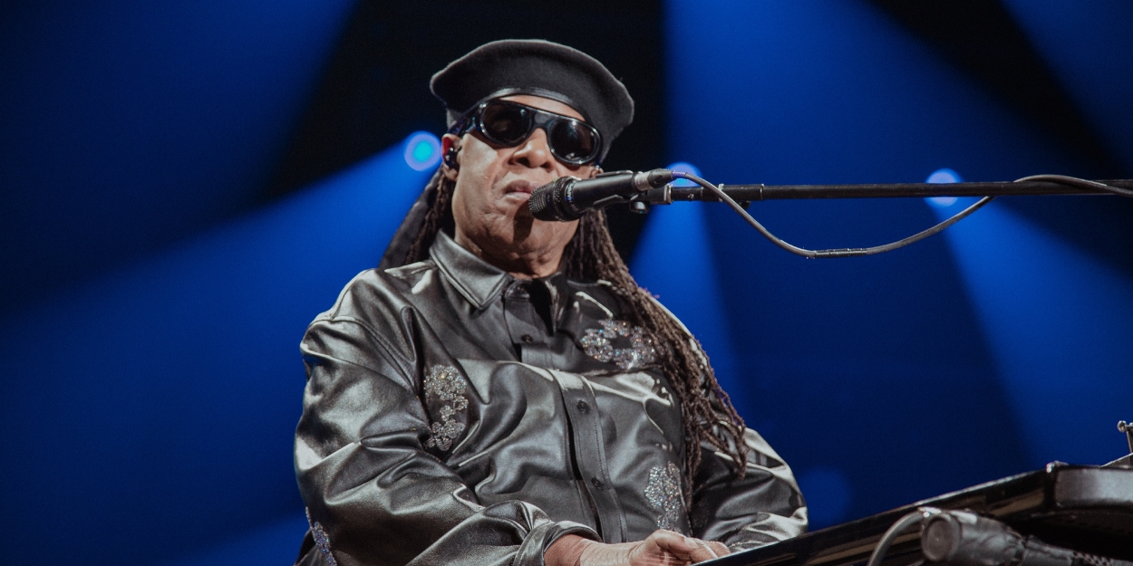 Review: STEVIE WONDER - SING YOUR SONG! at Target Center Minneapolis  Image