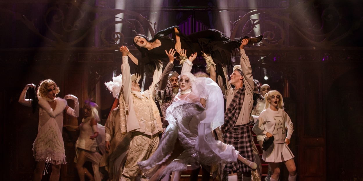 Review: THE ADDAMS FAMILY at Syrena Theatre Photo