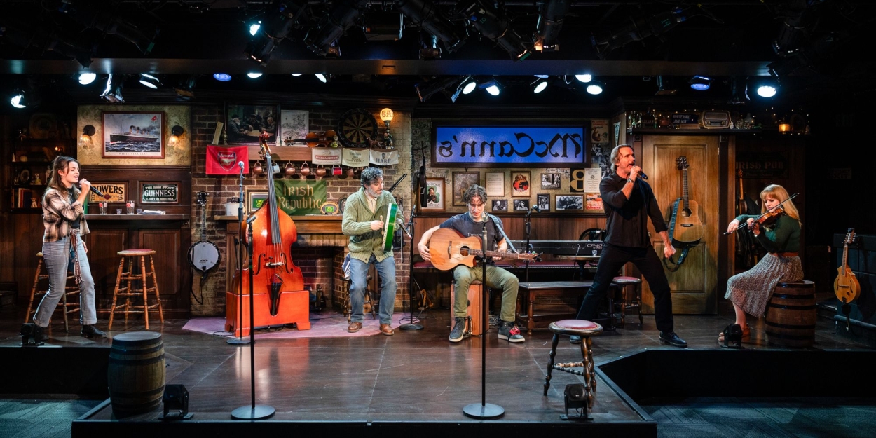 Review: Musical THE CRAIC is Snug Irish Fun at MILWAUKEE REP Photo