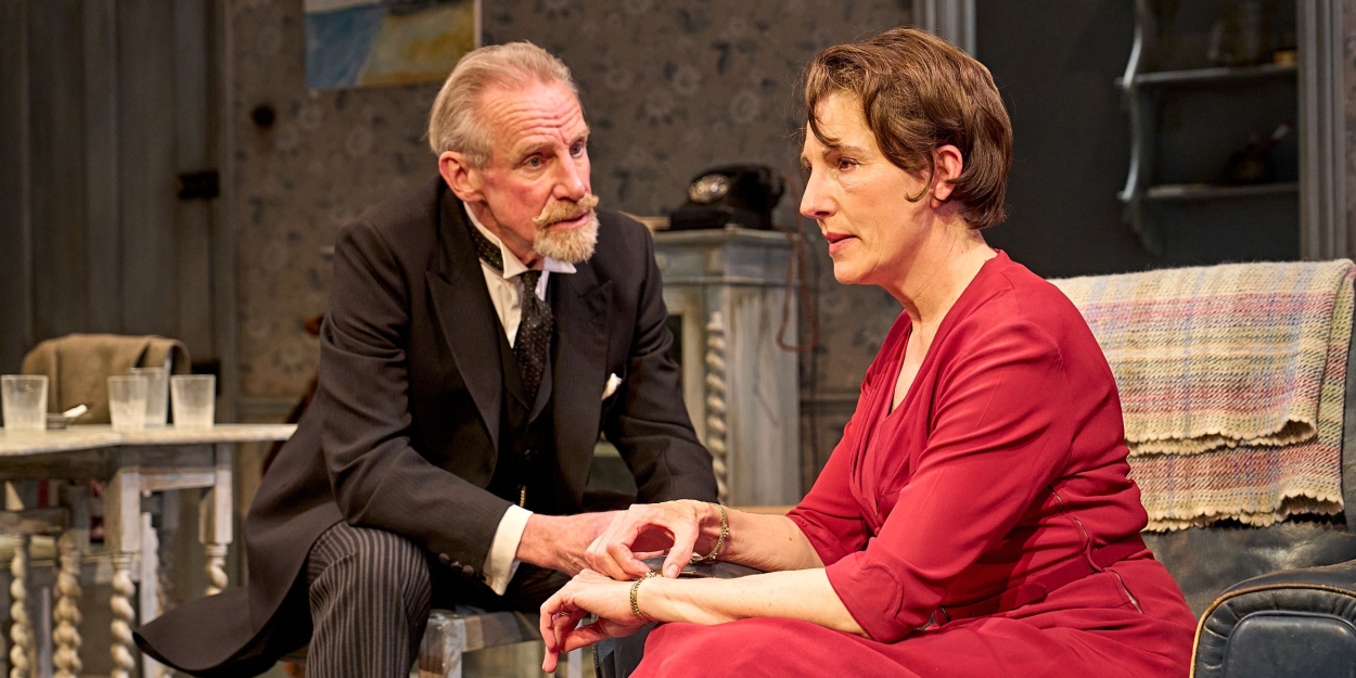Review: THE DEEP BLUE SEA, Theatre Royal Haymarket