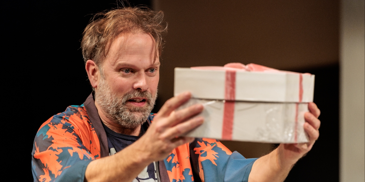 Review: THE GIFT, Park Theatre  Image