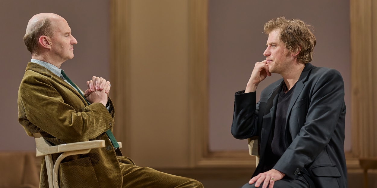 Review: THE MOTIVE AND THE CUE, Noël Coward Theatre  Image