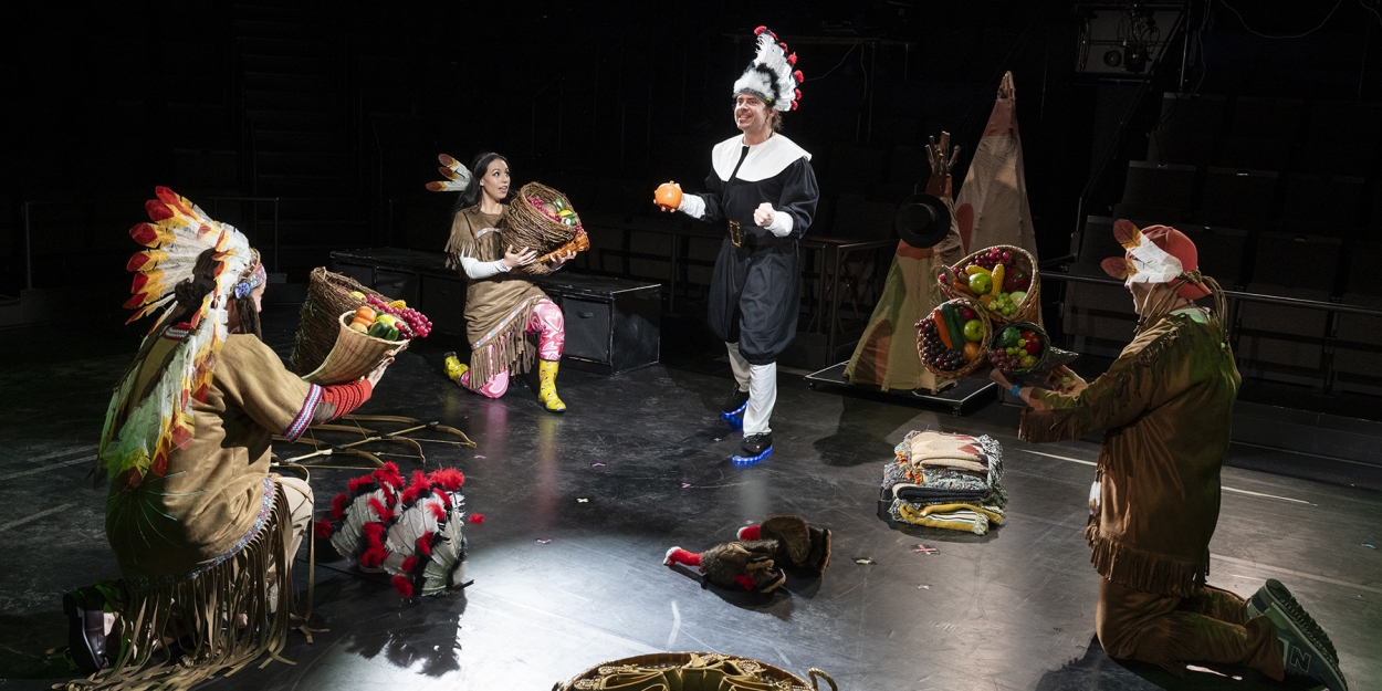 Review: THE THANKSGIVING PLAY at Steppenwolf Theatre Company Photo