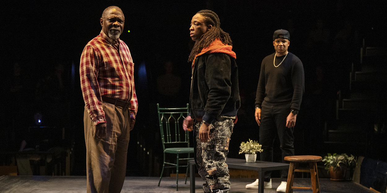 Review: WINDFALL at Steppenwolf Theatre Company