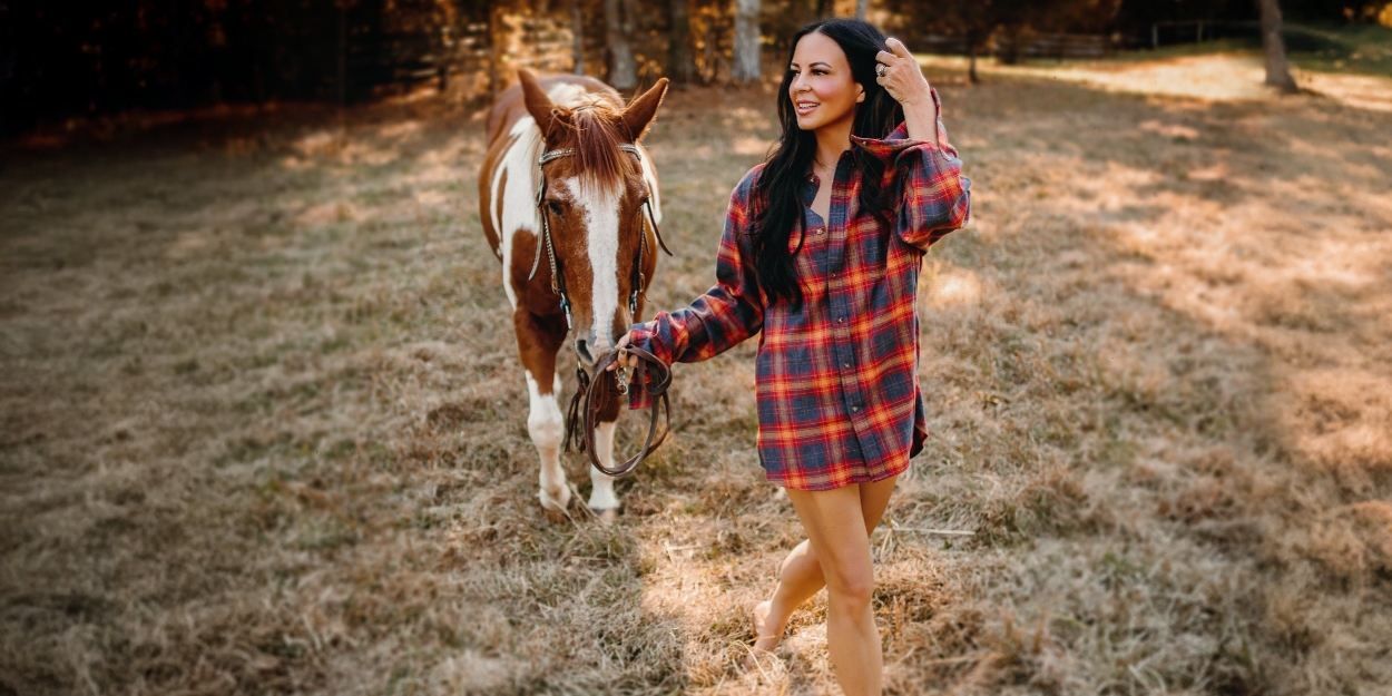 Sara Evans to Perform at Harris Center for the Arts Photo