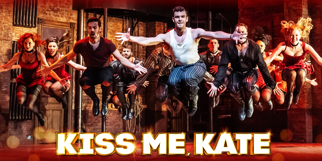 Show of the Month: Save Up to 43% on Tickets to KISS ME, KATE at the Barbican Theatre Photo