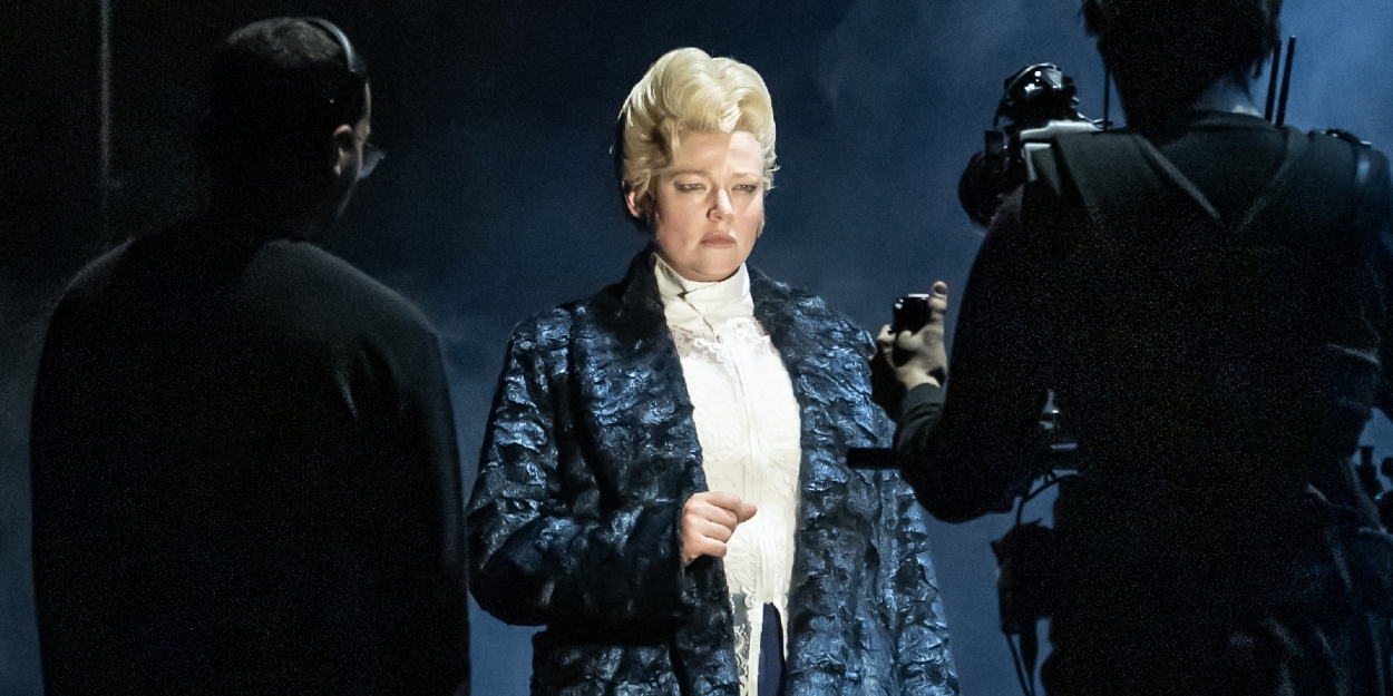 THE PICTURE OF DORIAN GRAY's Sarah Snook Wins 2025 Tony Award for Best Actress in a Leading Role in a Play Photo