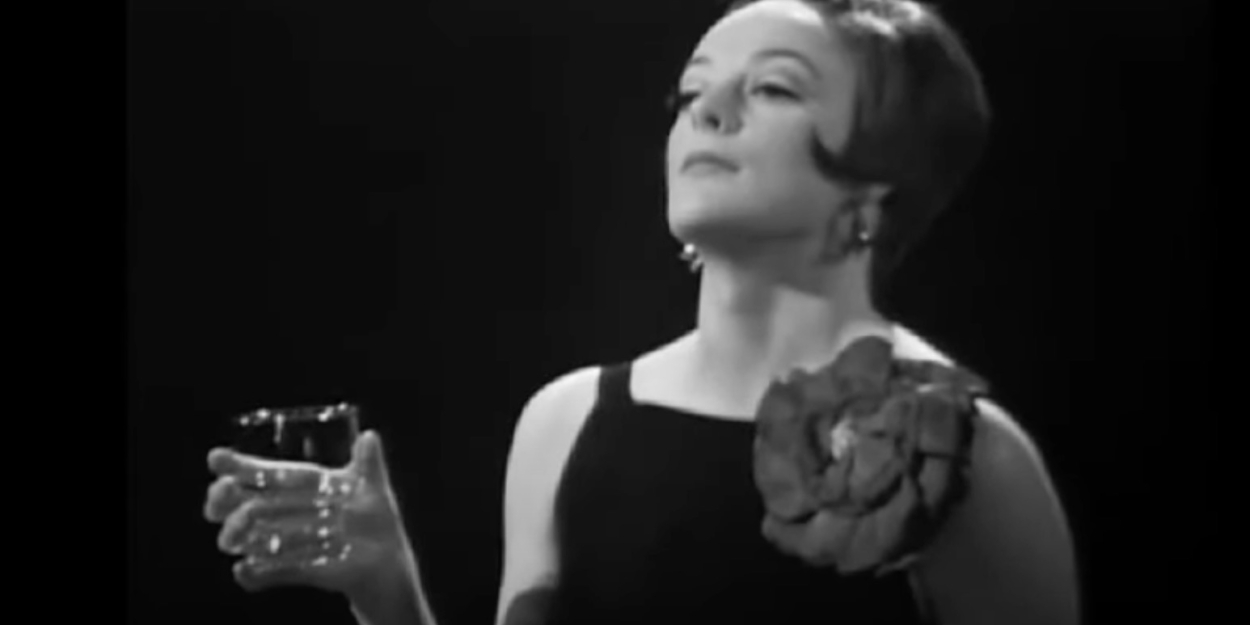 Video: Remembering Dame Maggie Smith Onstage Photo