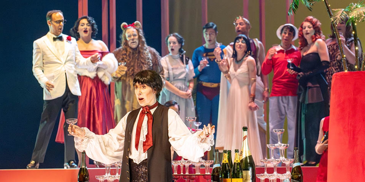 Vancouver Opera Kicks Off 65th Season With A Spectacular Production Of DIE FLEDERMAUS  Image