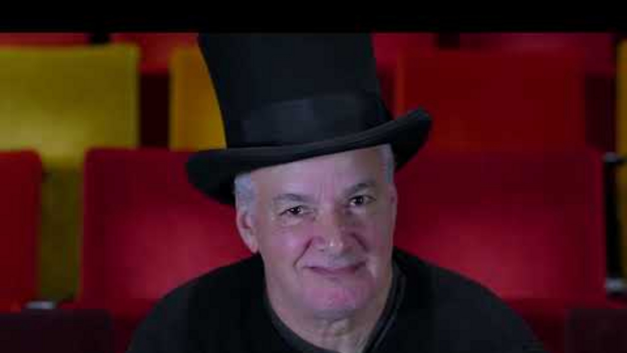 Video: Andrew May Takes On A CHRISTMAS CAROL at Guthrie Theater Video