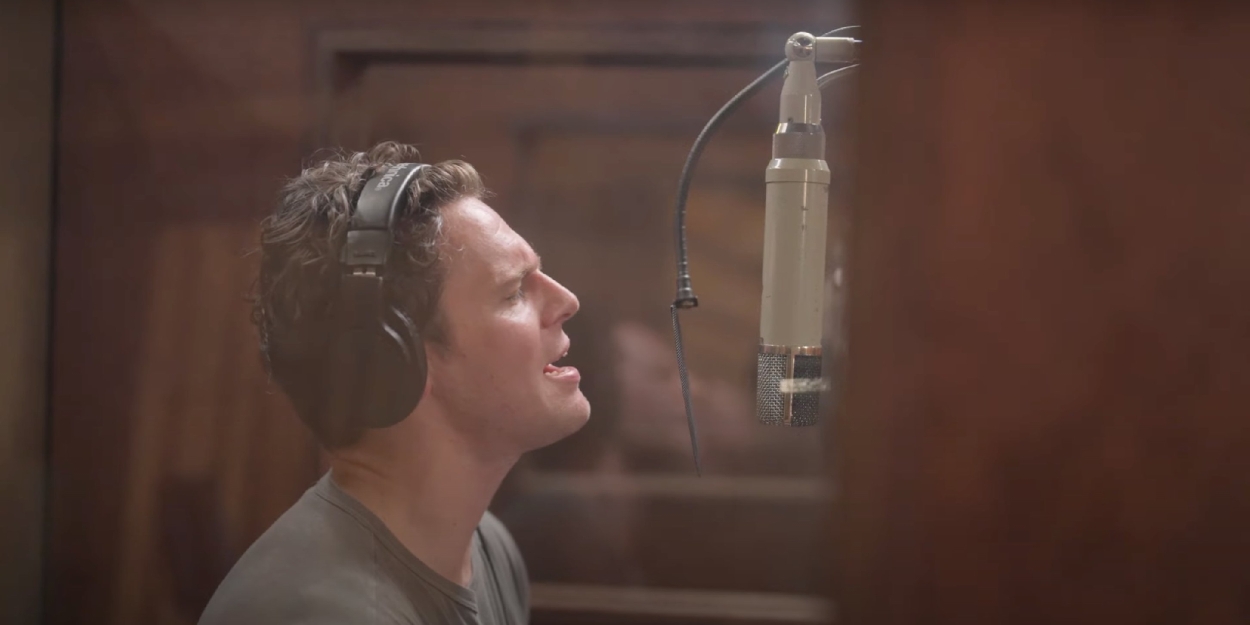 Video: Jonathan Groff Records JUST IN TIME Cast Album Photo