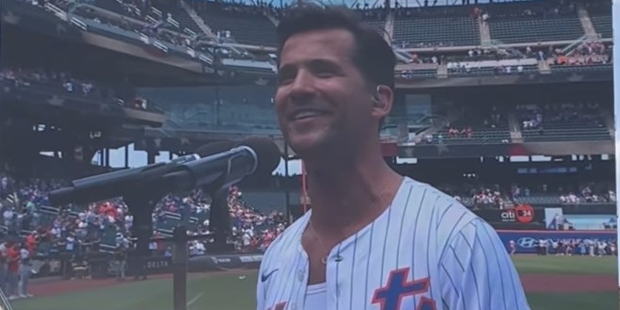 MAYBE HAPPY ENDING’s Dez Duron Performs National Anthem at the Mets Game MAYBE HAPPY ENDING’s Dez Duron Performs National Anthem at the Mets Game