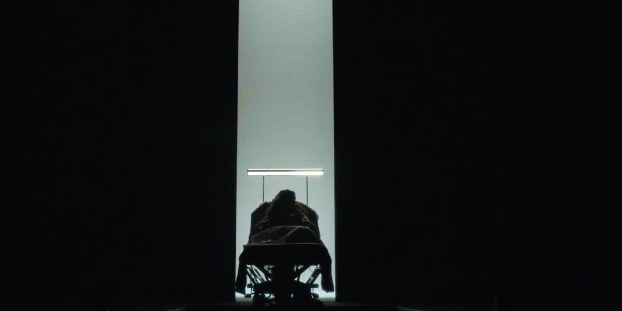 Video: Chicago Premiere Of MR. WOLF At Steppenwolf Theatre Video