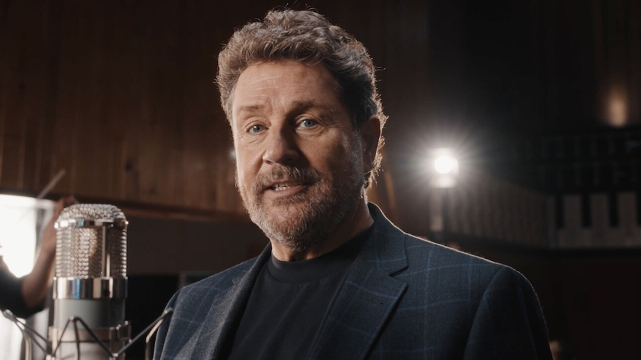 Video: Michael Ball Performs 'Pure Imagination' Ahead of CHARLIE AND THE CHOCOLATE… Video