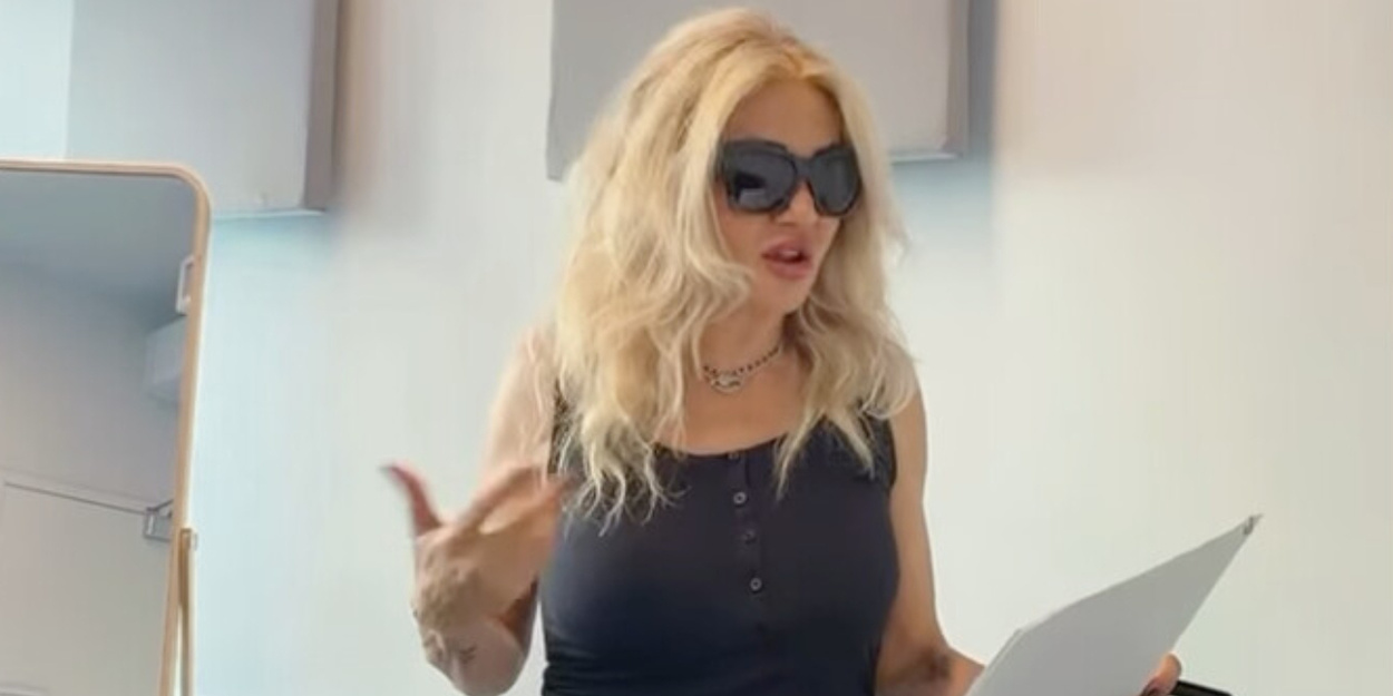Orfeh Sings ‘Good for You’ From DEAR EVAN HANSEN Ahead of Harbour Lights Theatre Production Orfeh Sings ‘Good for You’ From DEAR EVAN HANSEN Ahead of Harbour Lights Theatre Production