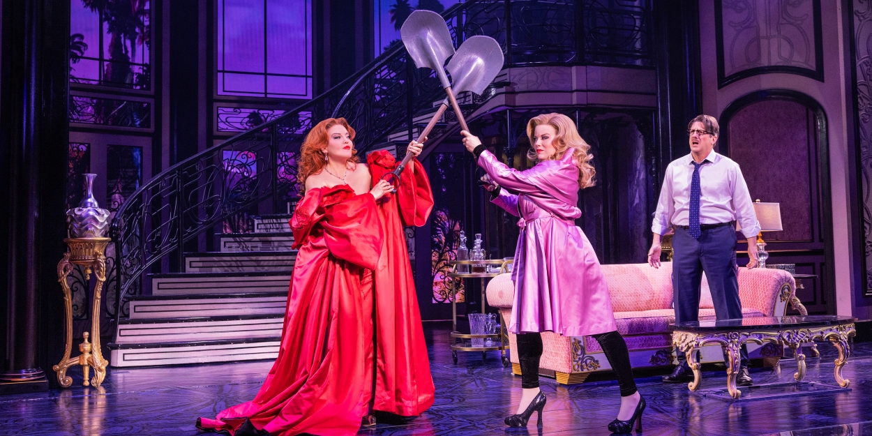 Video/Photos: First Look At Megan Hilty, Jennifer Simard, Michelle Williams & More in DEATH BECOMES HER Photo