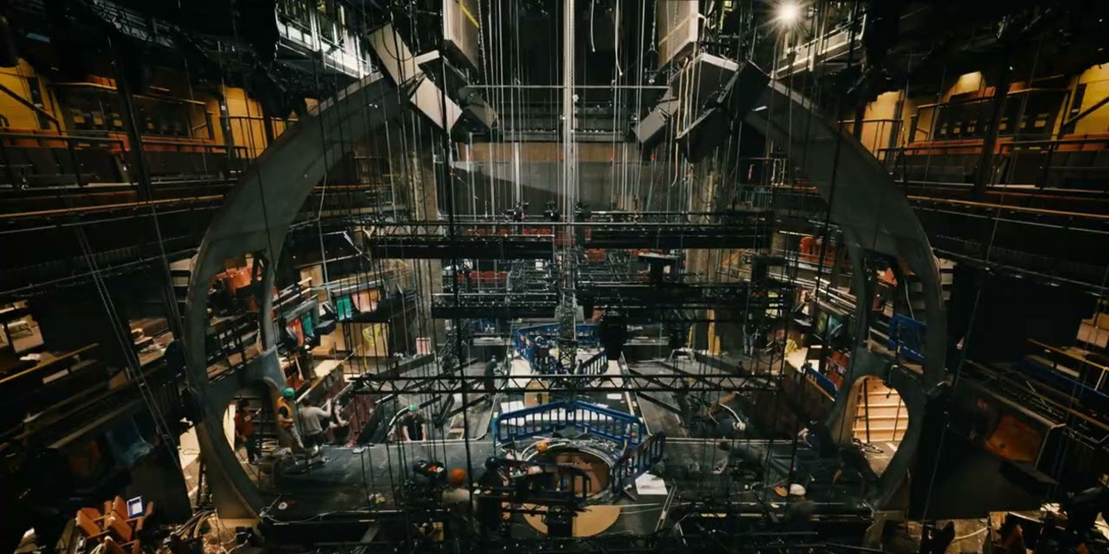 Video: Watch RSC Transform Theatre for GAME OF THRONES: THE MAD KING Video: Watch RSC Transform Theatre for GAME OF THRONES: THE MAD KING