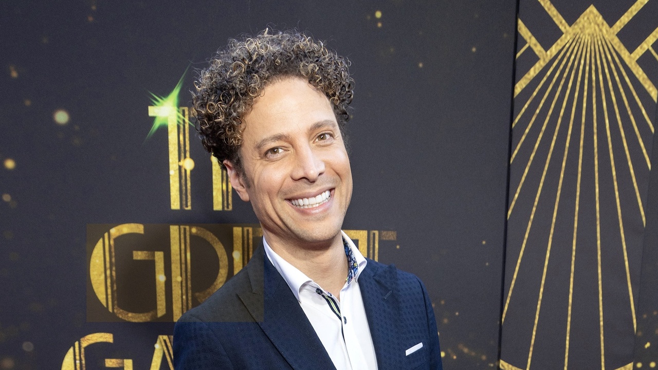 Justin Guarini Discusses Broadway Success and New Book CENTER STAGE CONFIDENCE on… Video