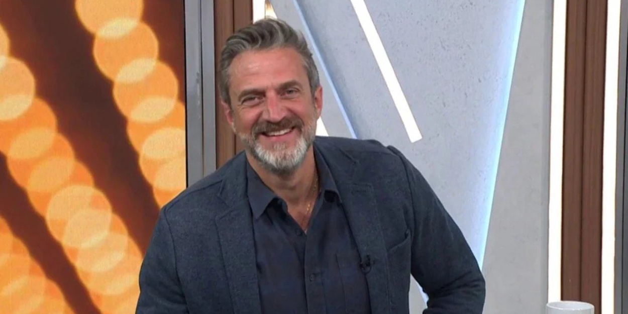Video: Raul Esparza Talks THE SWEET SMELL OF SUCCESS On NBC New York Photo