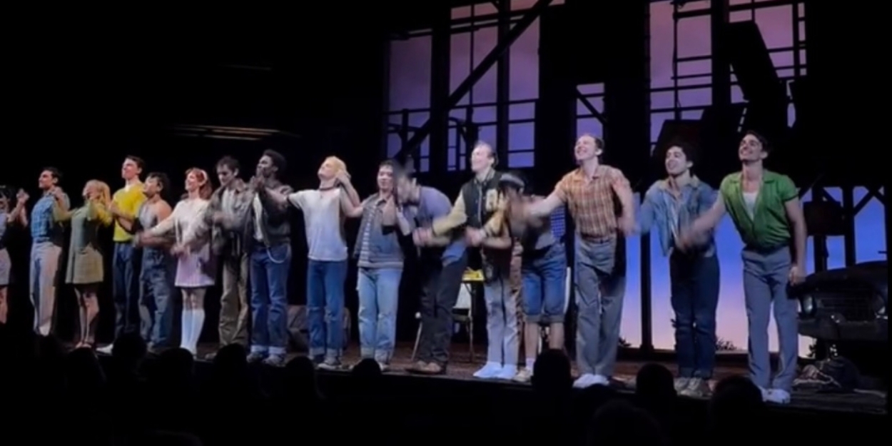 Video: THE OUTSIDERS Tour First Curtain Call Photo