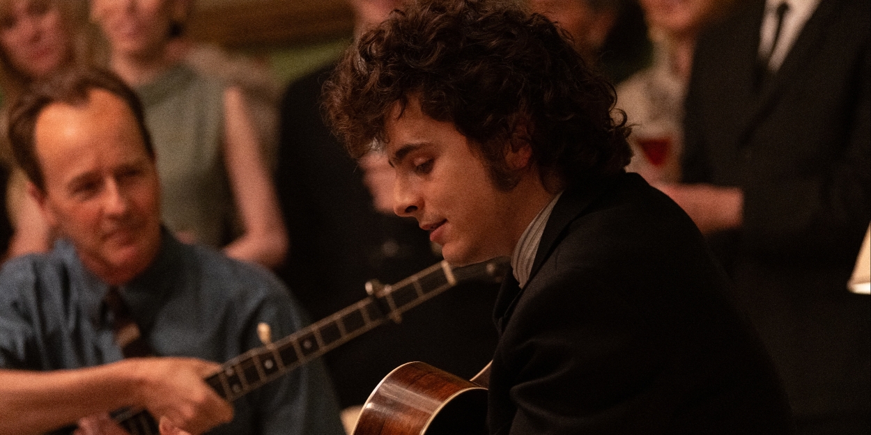 Video: Timothée Chalamet Sings Live in New Featurette for A COMPLETE UNKNOWN Photo