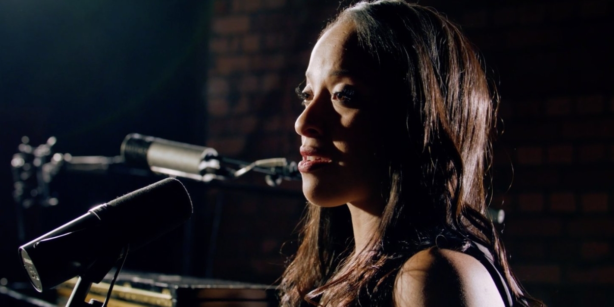 Video: Watch Jenny Fitzpatrick Perform 'As Long As He Needs Me' From OLIVER! at Leeds Playhouse