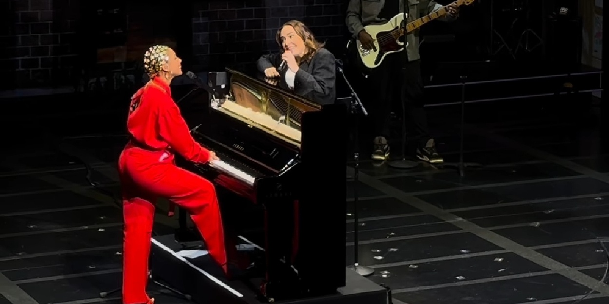 ASSISTA: Alicia Keys se apresenta na Broadway com Jessica Vosk na reprise de HELL'S KITCHEN 