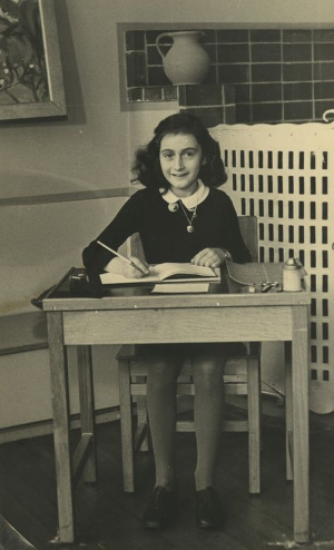 HIDING ANNE FRANK - The Story Of Miep Gies Comes to Edinburgh Fringe 2022 