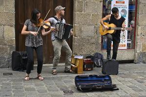 Northern NJ Community Foundation Announces Call For Artists For Summer Busking Street Performance Program  Image