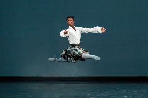 Siphe November Returns To South Africa To Perform With Cape Town City Ballet For One Night Only Image